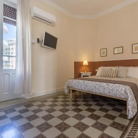 Aleni House *